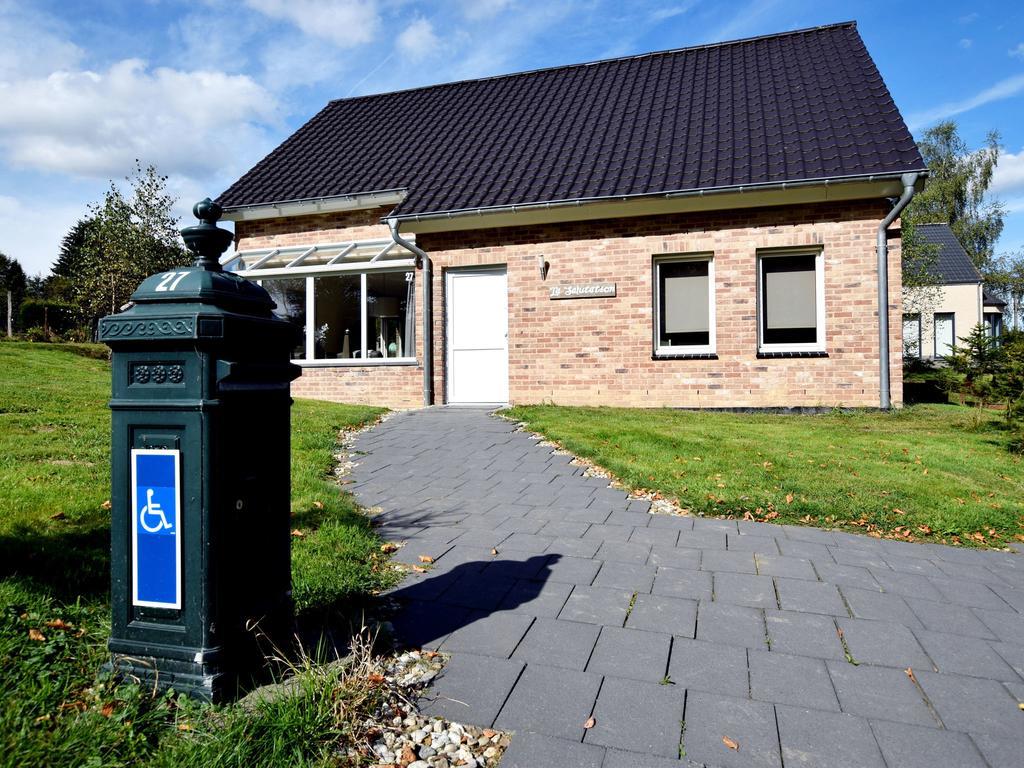Wheelchair Friendly House With Sauna Villa Leykaul Exteriör bild