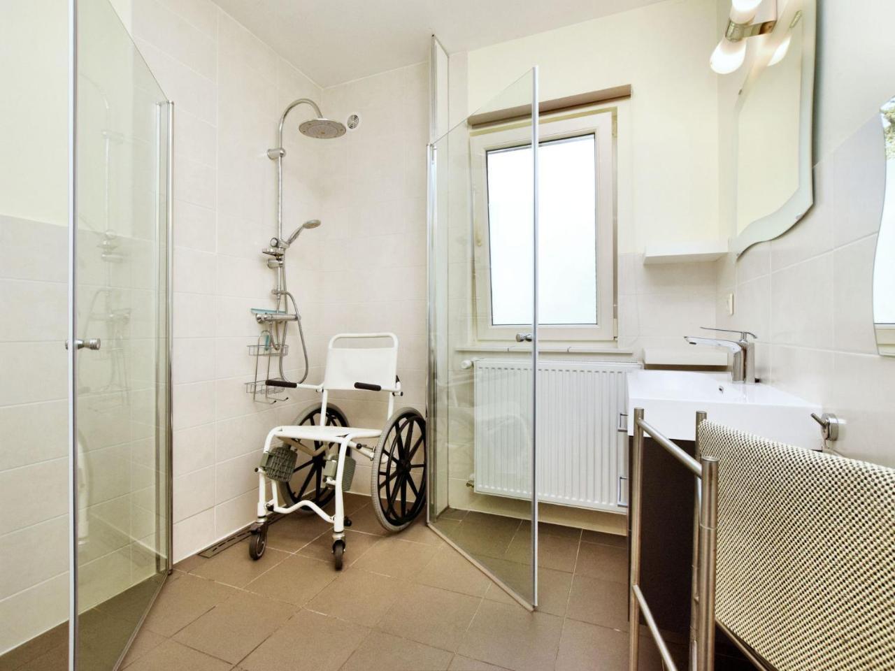 Wheelchair Friendly House With Sauna Villa Leykaul Exteriör bild